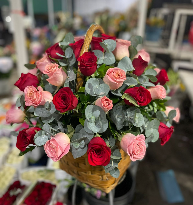Canasta de Rosas